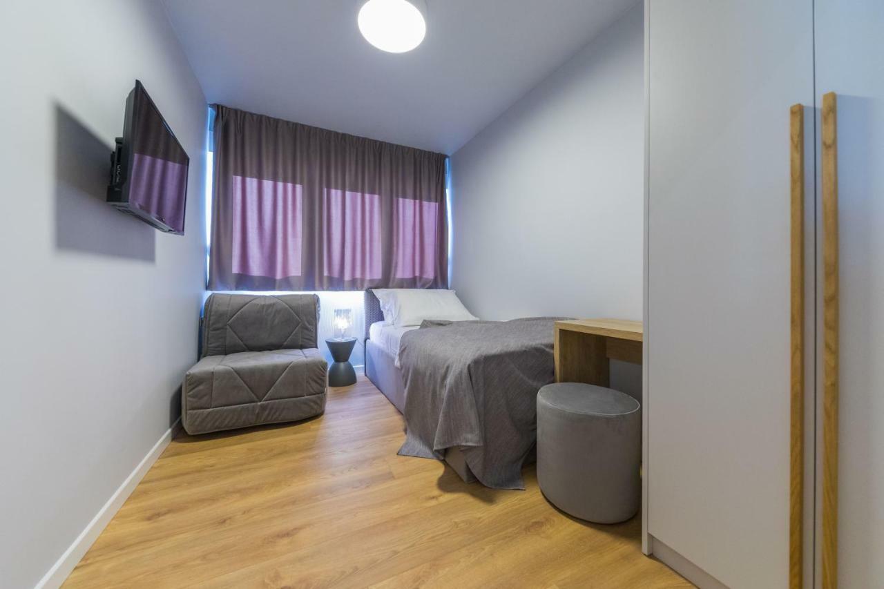 Glow Luxury Apartment With Terrace And Jacuzzi Split Exterior photo