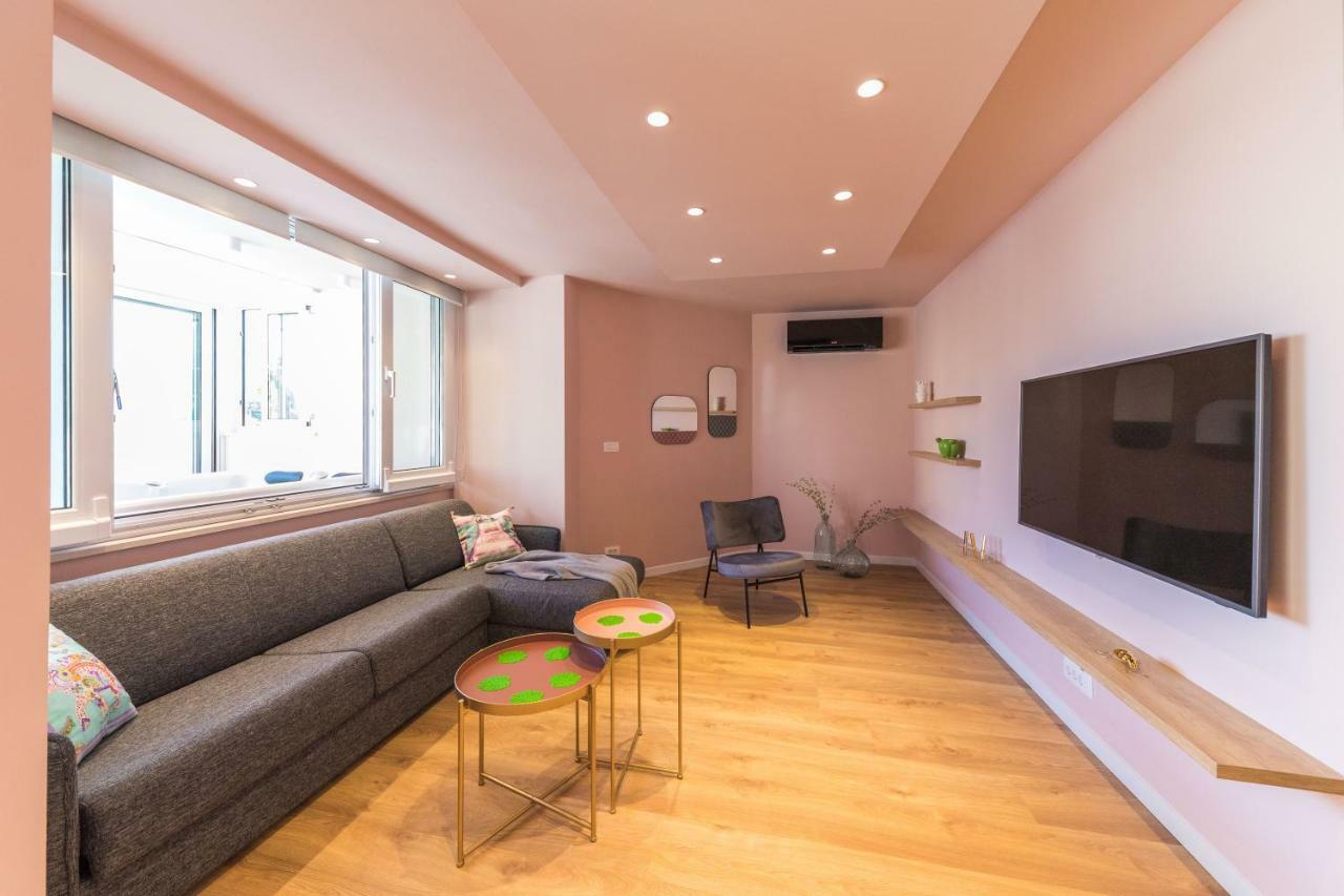 Glow Luxury Apartment With Terrace And Jacuzzi Split Exterior photo
