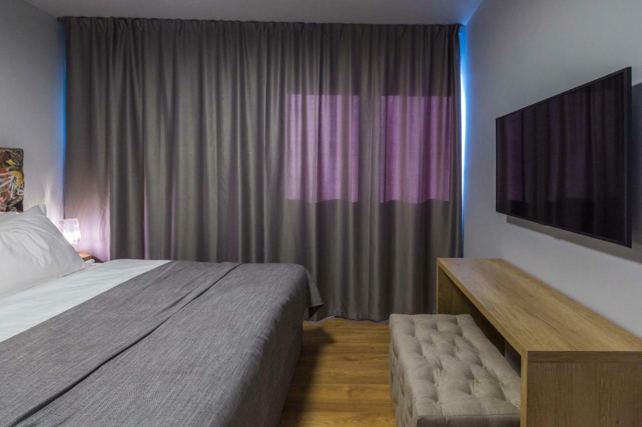 Glow Luxury Apartment With Terrace And Jacuzzi Split Exterior photo
